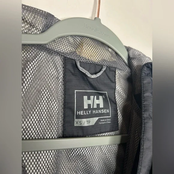 Helly Hansen Yu Ervik Waterproof Rain Full Zip Up Jacket in 990 Black size XS - Picture 12 of 14